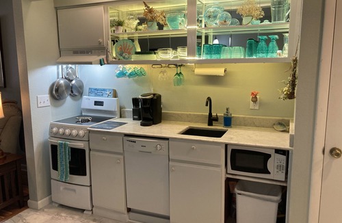 Navarre Beach Condo | Romantic island getaway for 2-private beach, fishing pier, gorgeous sunsets!