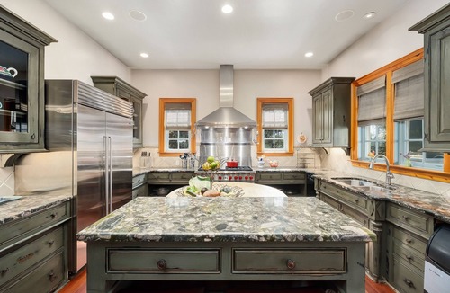 Rosemary Beach House | Rosemary Cottage | Private Boardwalk to Beach | 4BR | Bikes + Pet-Friendly