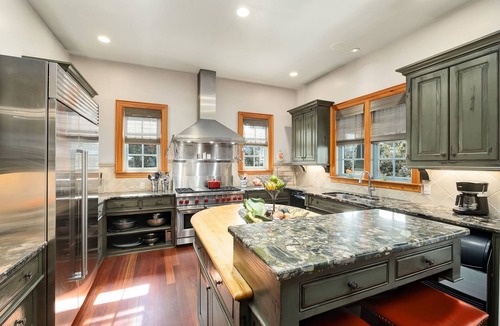 Rosemary Beach House | Rosemary Cottage | Private Boardwalk to Beach | 4BR | Bikes + Pet-Friendly