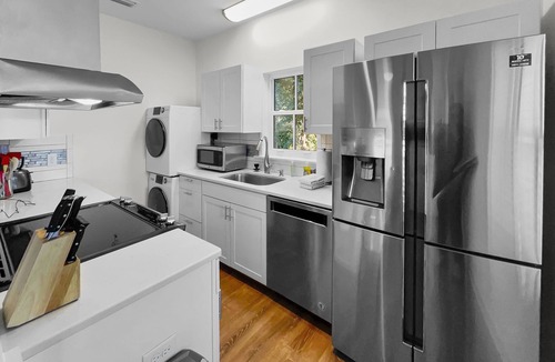 Inlet Beach House | Sandpiper | 4 Minute Walk to the Beach | Next to Rosemary Beach