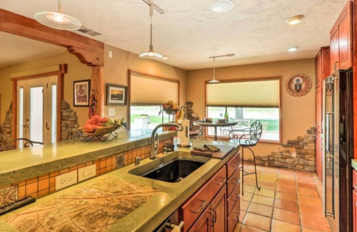Chamberino House | Santa Teresa Home w/ 2 Patios, Near El Paso!