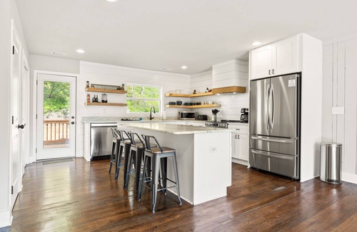 Scaly Mountain House | Scaly Mtn/Highlands Modern NC Farmhouse-6.5 AC 2 Creeks