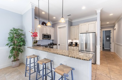 Sandestin House | Screened Porch ~ Golf Cart 6-Seat ~ Community Pool
