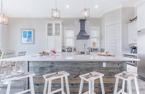 Bel Air House | Sea Turtle - Luxury 7BR Beachfront Retreat, Private Pool, 5 Star Reviews!