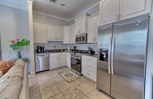 Fort Bay Villa | "Seas The Day!" Luxe Villa | Pool, Pickleball & Steps to Beach