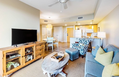 Baytowne Wharf Apartment | Serene condo with pool, hot tub, balcony, full kitchen, golf, tennis