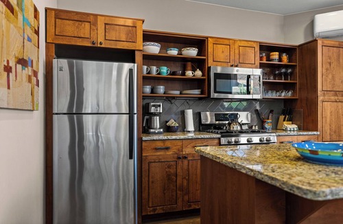 Kayenta Cottage | "SERENE DESERT GETAWAY" La Casa Coyote, Kayenta Art Village W/Views of Red Rock