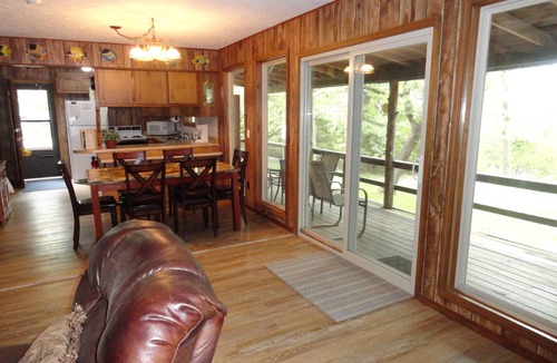 Lost Bridge Village House | Shady Rock 1-Lakefront; Easy Walk to the Shoreline- Marina Nearby