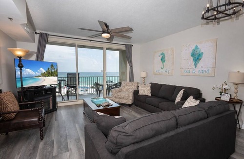 Panama City Beach Condo | Shores of Panama 611: Same-Floor Parking