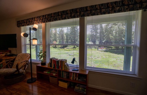 Chiloquin House | Soaring Eagle on Fort Creek