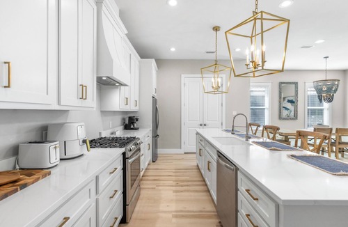 San Juan House | Soul Rise - Private Heated Pool, Golf Cart, Bikes