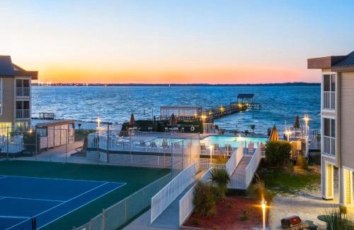 Pensacola Beach Resort | Soundside Holiday Beach Resort