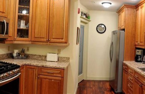 Middletown Cottage | Spacious Cottage Rental with Creek Views near Harrisburg and Hershey, Pennsylvania