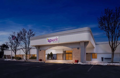 Trevose Hotel | Spark By Hilton Bensalem Philadelphia