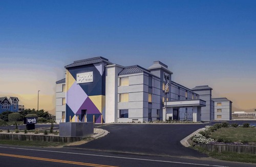 Kill Devil Hills Hotel | Spark by Hilton Outer Banks Kill Devil Hills