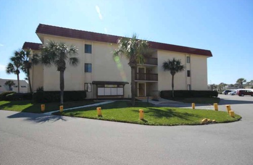 St. Augustine Beach Condo | St Augustine Beach Condo Rental with private beach entrance
