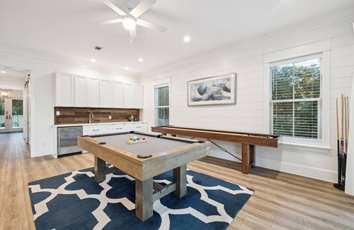 White's Gulfview House | STEPS TO BEACH! SLEEPS 20! PRIVATE POOL, Bikes, Fire Pit, GULF VIEWS