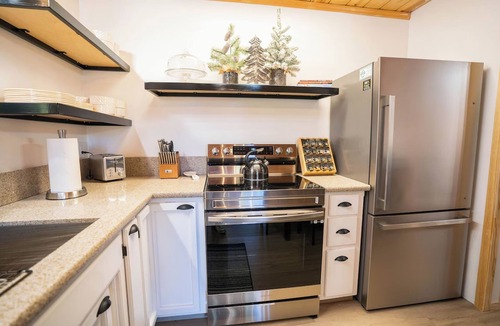 Strawberry Cabin | Strawberry Chalet – Spacious Mountain Retreat Near Pinecrest Lake & Dodge Ridge