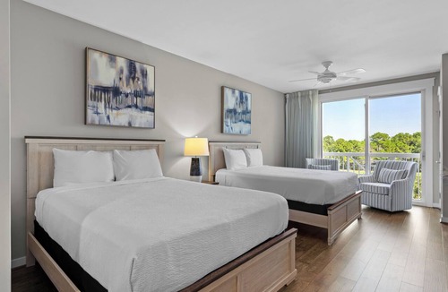 Baytowne Wharf Condo | Studio Condo in Luxe Sandestin Resort w/Balcony, Pool, + Walk to Baytowne Wharf