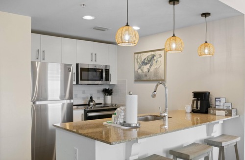 Baytowne Wharf Condo | Stunning Bay Views: 3 Bedroom 3 Bathroom Oasis in Elation with Three King beds and Sleeper Sofa at Sandestin Golf and Beach Resort!