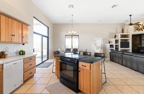 Apache Junction House | Stunning Desert Views Putting Green Patio Hiking