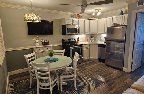 Hilton Head Island Condo | Stunning Direct Seaside Villas Oceanfront Villa! Walk to shopping and dining!