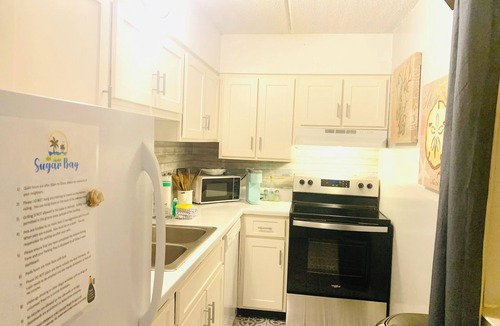 Mary Esther Apartment | Sugar Bay located between Destin 🌊and Navarre Beach. Pool 💙and grills