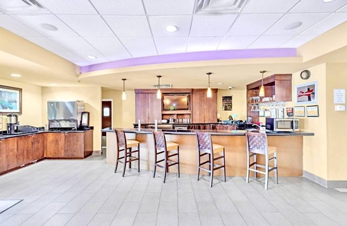 Florida Central Atlantic Coast Apartment | Suite Near Universal Studios w Pool & Hot Tub