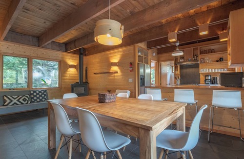 Government Camp Cabin | Summer special, stay before 7/27/26 get third night half off.