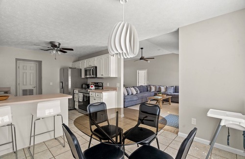 Gulf Vista House | SunnySide House with Pool and Golf Cart