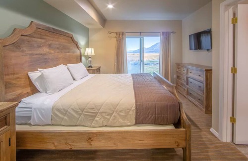 Genoa Hotel | Tahoe Adventure Hub | Modern Stay Near Hiking, Skiing & Natural Springs | 2 Unit