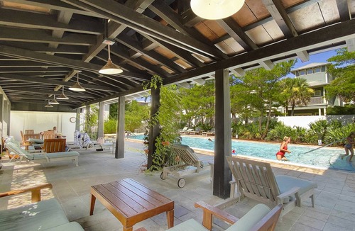 Rosemary Beach Villa | The At Rosemary Carriage House 1 Bedroom Villa by Redawning