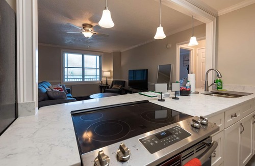 Peachtree Center Condo | The ATL DwnTwn Pulse