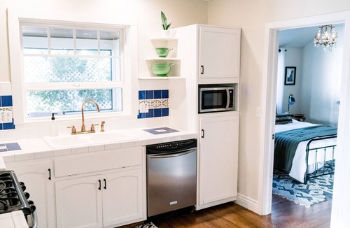 Sonora House | THE BAUMAN HOUSE - ENTIRE HOME, STEPS TO DOWNTOWN SONORA