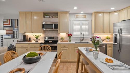 Inlet Beach Heights House | The Coastal Cottage by AvantStay