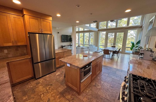 New Brunswick House | The River View Retreat - Exclusive Nature Hideaway