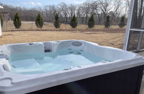 Bentonville House | The Trail House ~ Bike In/Bike Out Coler + Hot Tub
