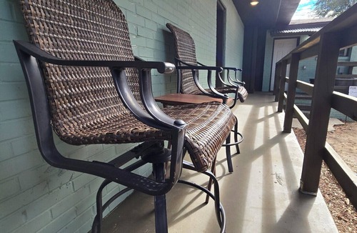 Southeast Pensacola Apartment | The Wave is private, cozy, comfortable and super chill!.
