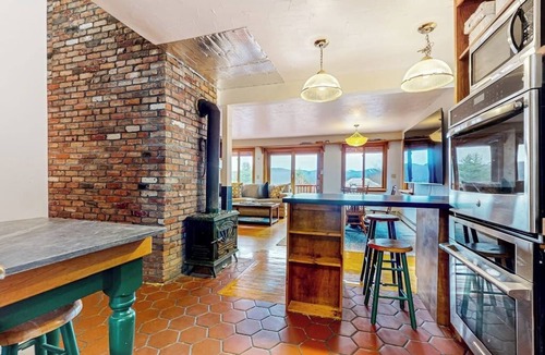 Pittsfield House | Tranquil house w/apartment, mountain views, pond, bbq, patio, wifi