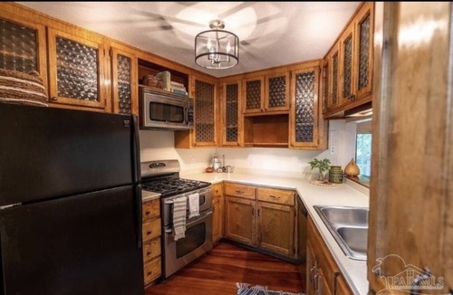 Florida Panhandle House | "Tree House" on The Creek in Mid Town Pensacola!