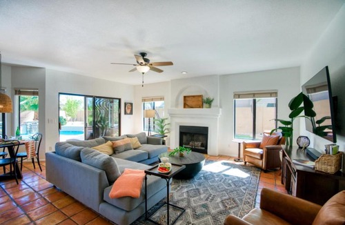 Ahwatukee Foothills Villa | Upscale Phoenix Abode Walk to South Mountain Park