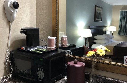Bethel-Danebo Hotel | Valueinn Eugene - Airport