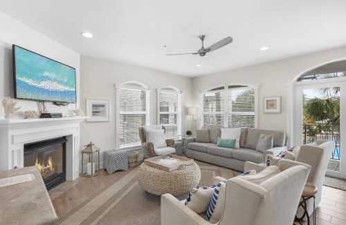 Seacrest Beach Apartment | Villas at Seacrest by Panhandle Getaways