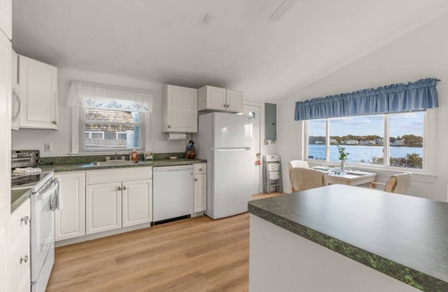Falmouth Heights House | WATER View Falmouth Gateway 3BR Family Retreat - "WALK to BEACH"