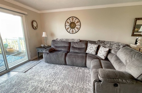 Navarre Beach House | Water-View Haven - Shared Pool, Central AC, Washer & Dryer, High-Speed WiFi
