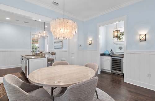Watercolor House | WaterColor 3BR on Green | 6-Seat LSV + 5 Bikes | Near Beach Club