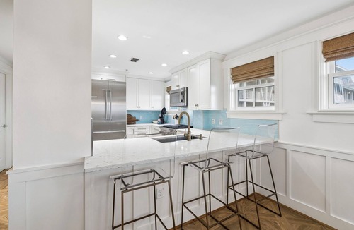 Gulf District Condo | Watercolor Condo w/Exclusive Pool Access