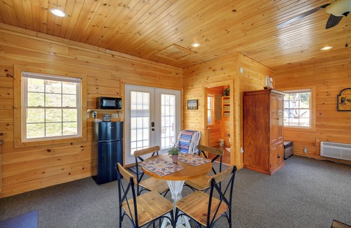 Draper Apartment | Waterfront Deck w/Mtn View! Claytor Lake Retreat