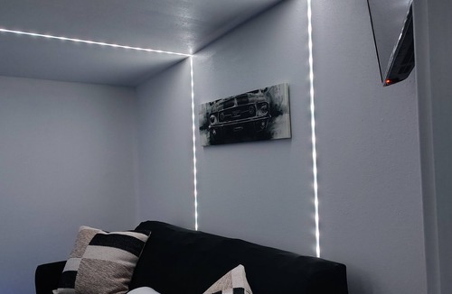 Roseville Apartment | Welcoming studio in Roseville perfect for a cozy getaway