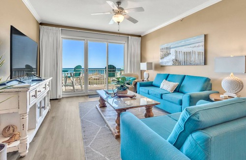 Fort Walton Beach Condo | WHERE THE GULF MEETS YOUR LIVING ROOM!